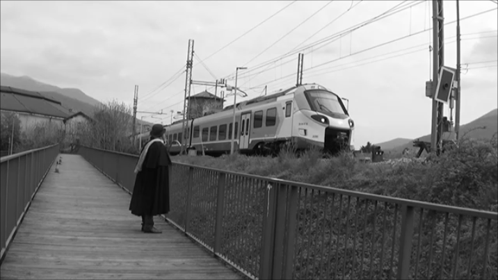 RACHELE PAROLI L'uomo che guardava passare i treni video 2025